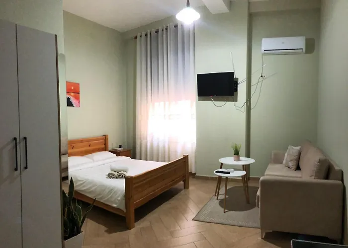 Lägenhet Agroni Rooms-21 *