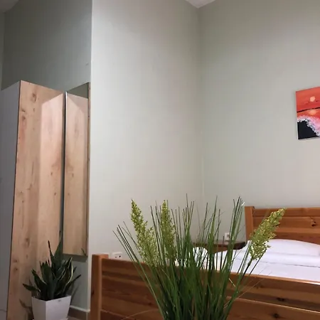 Agroni Rooms-21 * Tiran