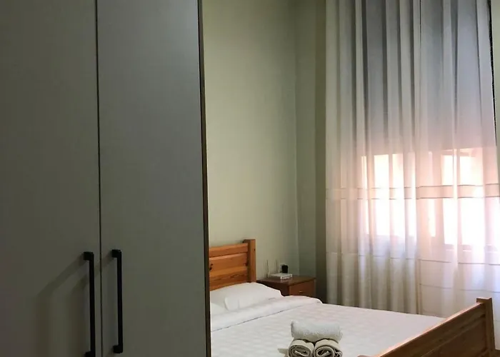 Agroni Rooms-21 Appartement